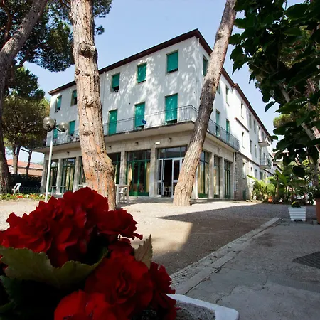 Santa Maria Casa Per Ferie Hotel *